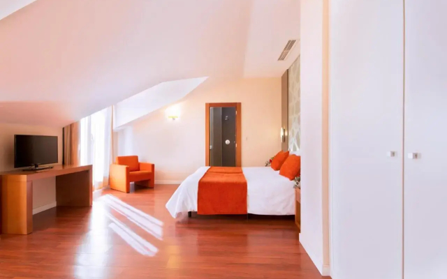 Hotel Granada Palace