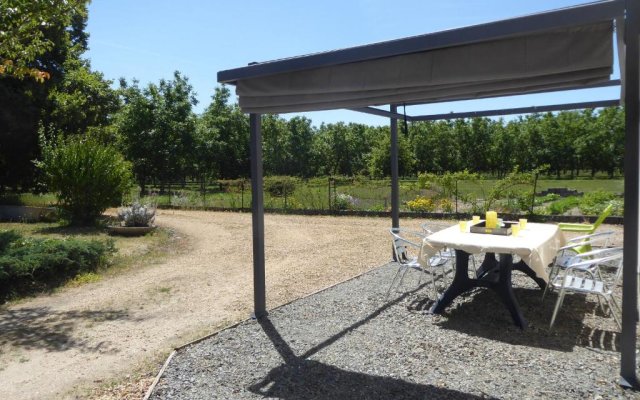 Gîte La Chapelle-aux-Choux, 3 pièces, 6 personnes - FR-1-410-141