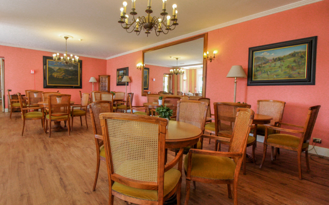 Hotel Moderno