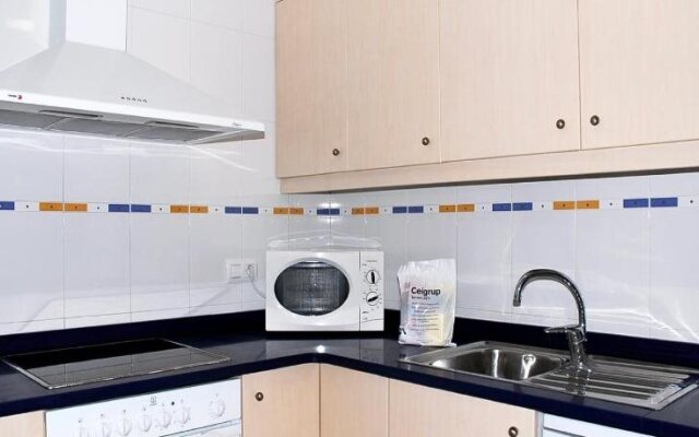 Apartamentos Mestral