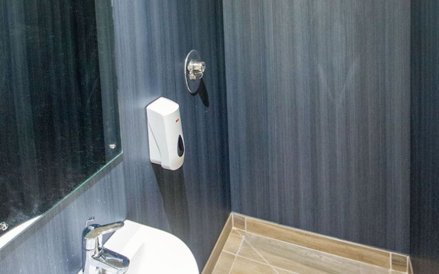 Canolfan Y Fron - Hostel