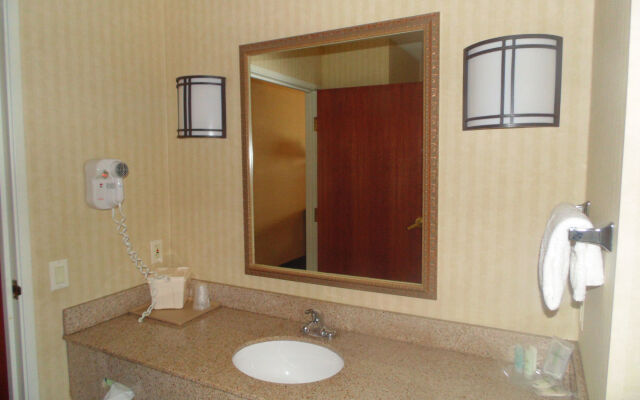 Lakeside Resort and Conference Center