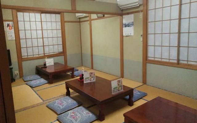 Ryosou Minato by OYO Rooms