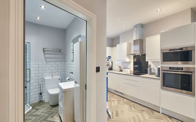 Host Stay Bellevue Apartment 2