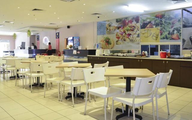 City Campus Lodge & Hotel