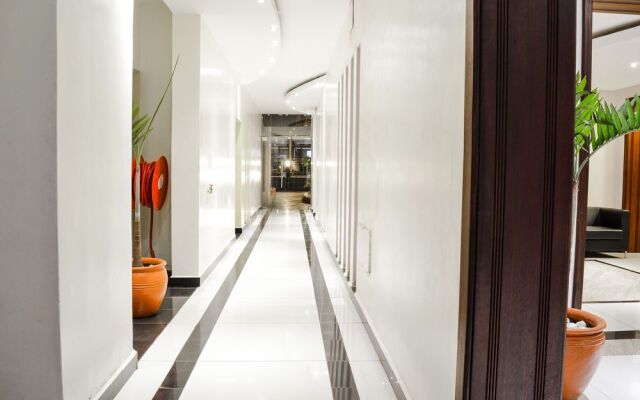 Jewel Stone Hotel