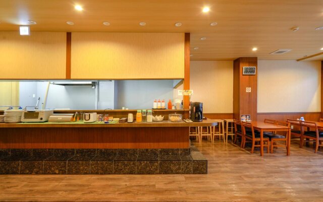 Hotel Naniwa Shinsekai-mae