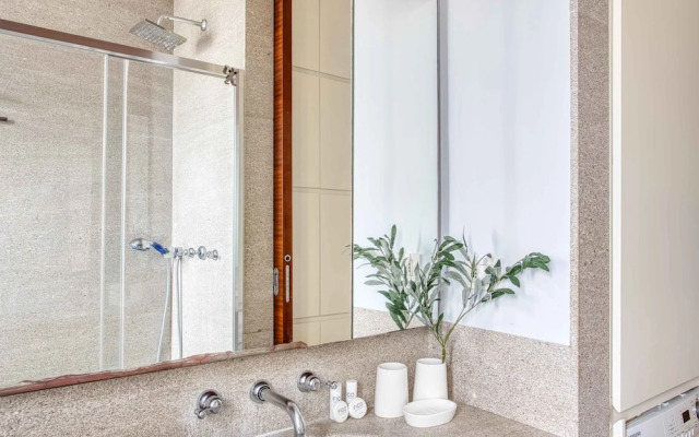 Charming studio balcony near CityLife