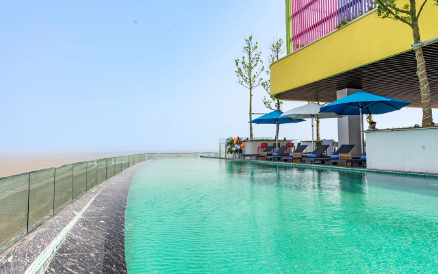 Flamingo Ibiza Hai Tien Managed by Flamingo Hotels and Resorts – Pool – Hoang Hoa