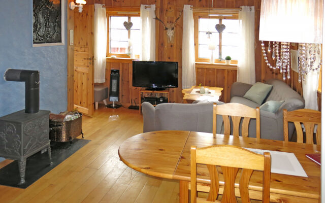 Holiday Home Målsnes (FJS015)