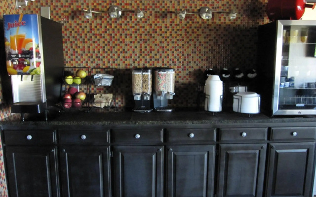 Best Western Windsor Suites