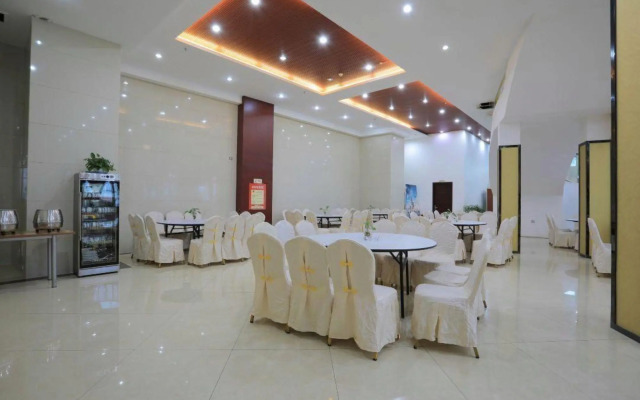 Xunhao International Hotel