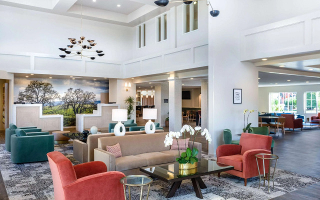 La Quinta Inn & Suites by Wyndham Paso Robles