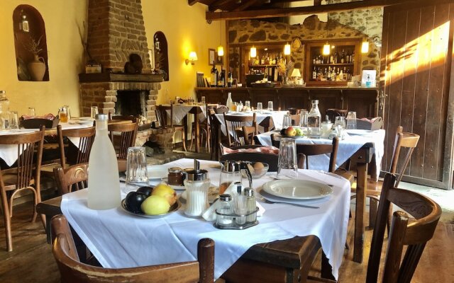 Agios Germanos Traditional Hotel