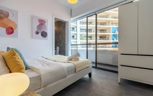Fiesta 1-BR Apt. & Balcony in Larnaca