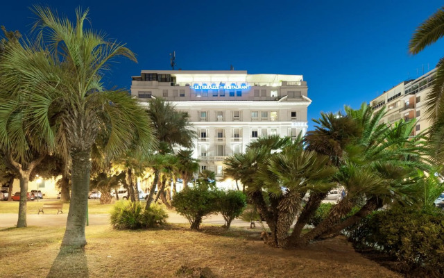 Hotel Esplanade