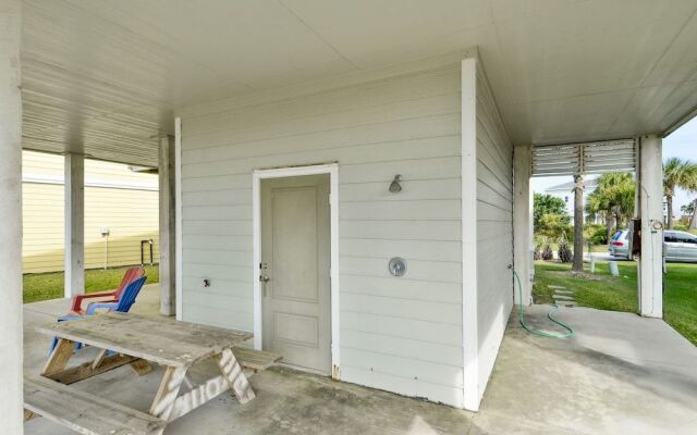 Beach Blast 3 Br home by RedAwning