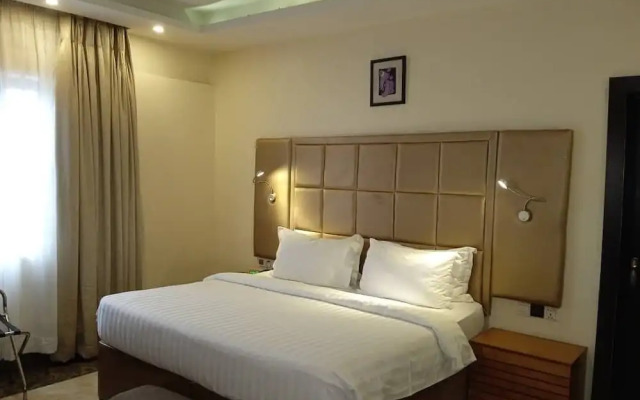 Mulligan Hotel