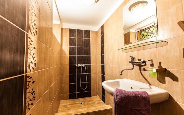 Penzion - Vinařství Hanuš