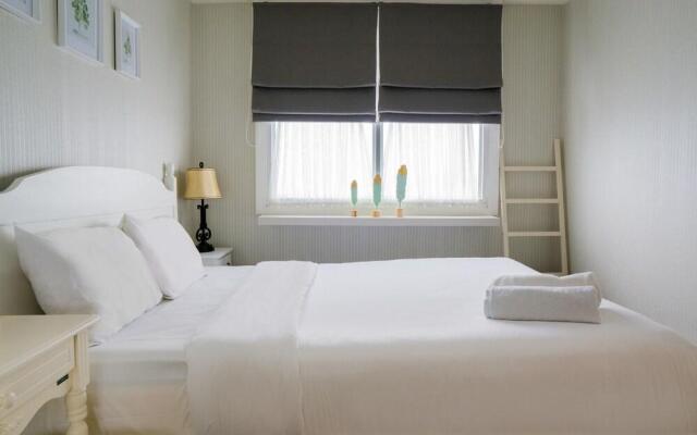 Quiet 2BR Apartment @ Parahyangan Residence Apartement with Mountain View