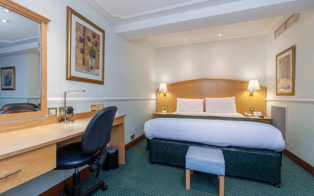 Holiday Inn London - Oxford Circus, an IHG Hotel