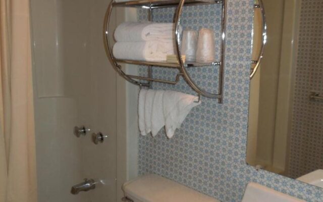 Town and Country Motor Inn