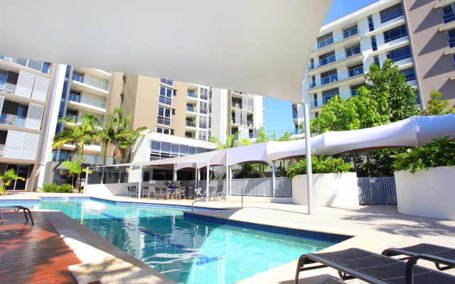Signature Waterfront Apartments