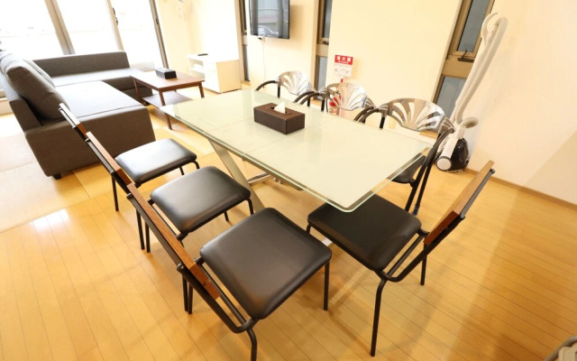 Ideal Namba House
