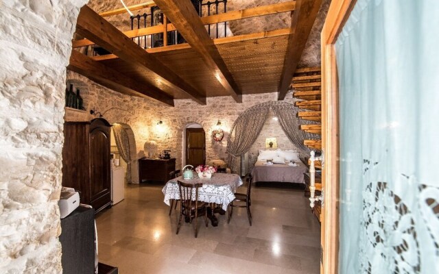 Astra Bed  Breakfast