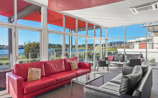York Cove Hotel