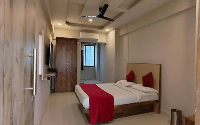 Fabhotel Ace Executive