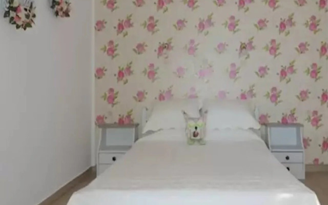 Nostalgia Apartments