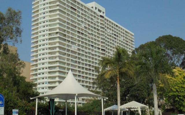 View Talay 6 Central Apartment