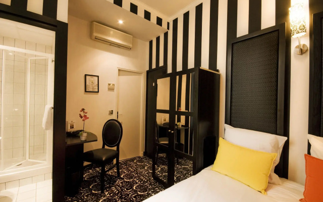 Отель Peyris Opera