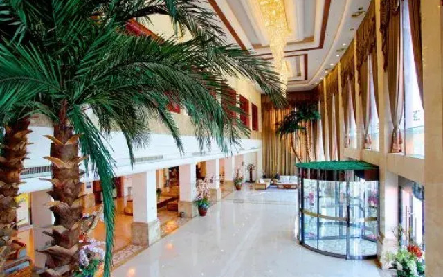 Oriental Hawaii Holiday Hotel