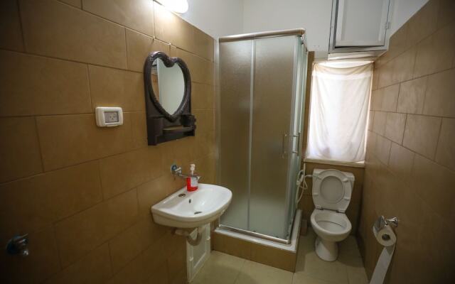 Damascus Gate Rooms Motel