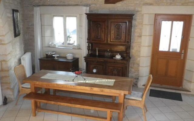 La Grange Aux Dimes