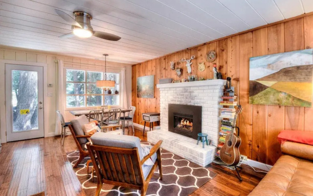 Tahoe Pines Cabin