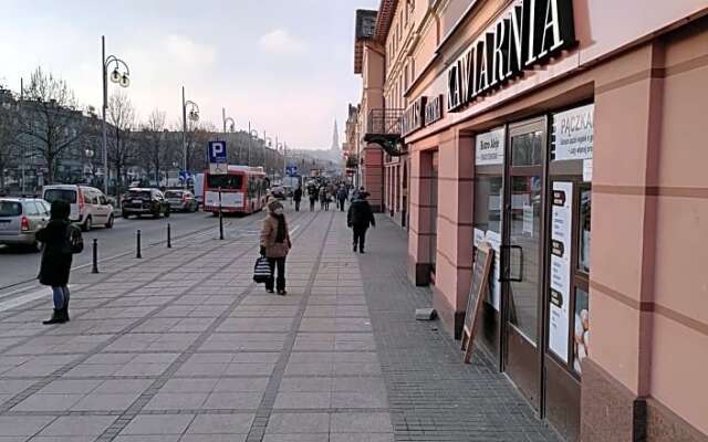 Hostel Pacific Ocean Częstochowa