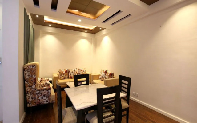 OYO 12473 Home 1BHK Apartment