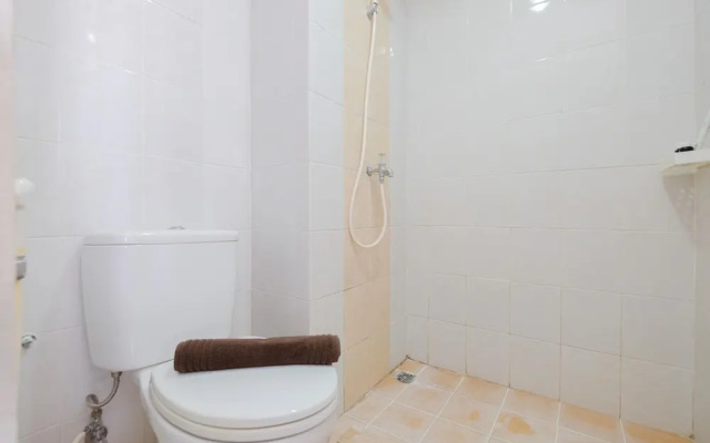 Homey And Warm Studio Room At Taman Melati Margonda Apartment