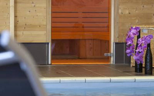 Le Chalet du Mont Vallon Spa Resort