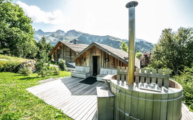 Kashmyre Chalet Luxe Chauffeur Sauna