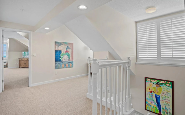 Inn at Crystal Beach 611