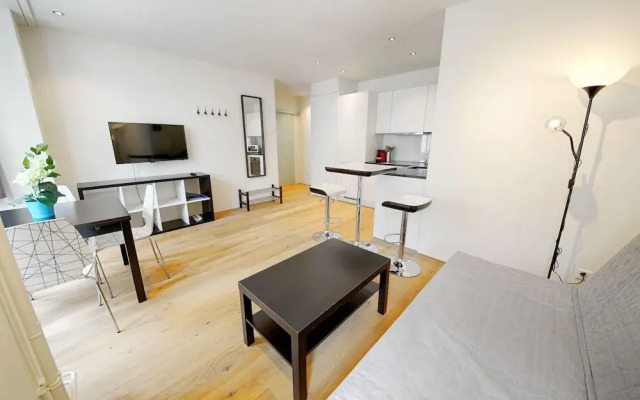 Hitrental City Apartments