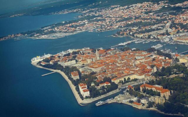 Bellevue Hill apartment