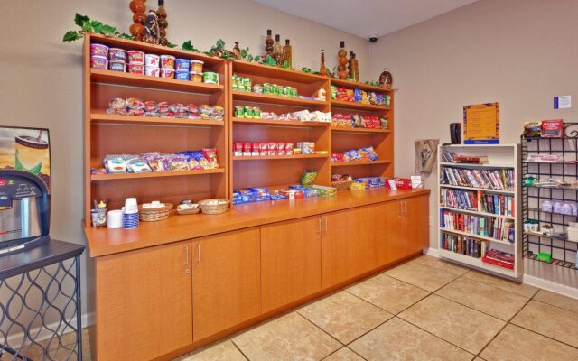 Candlewood Suites Clarksville by IHG