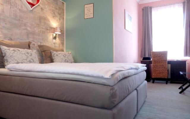 Strandhotel Villa Louisa & Appartementhäuser Villa Josephine und Christine