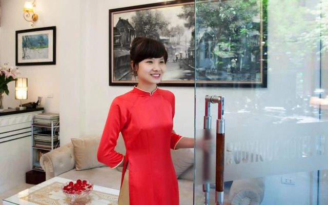 Hanoi Golden Moon Hotel