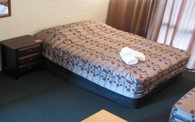 Greenview Motel